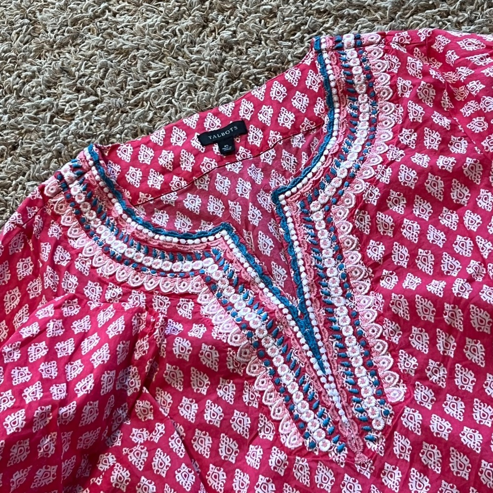 Talbots Womens XS Pink White Ikat Printβ Embroidered Split Neck Tunic Blouse